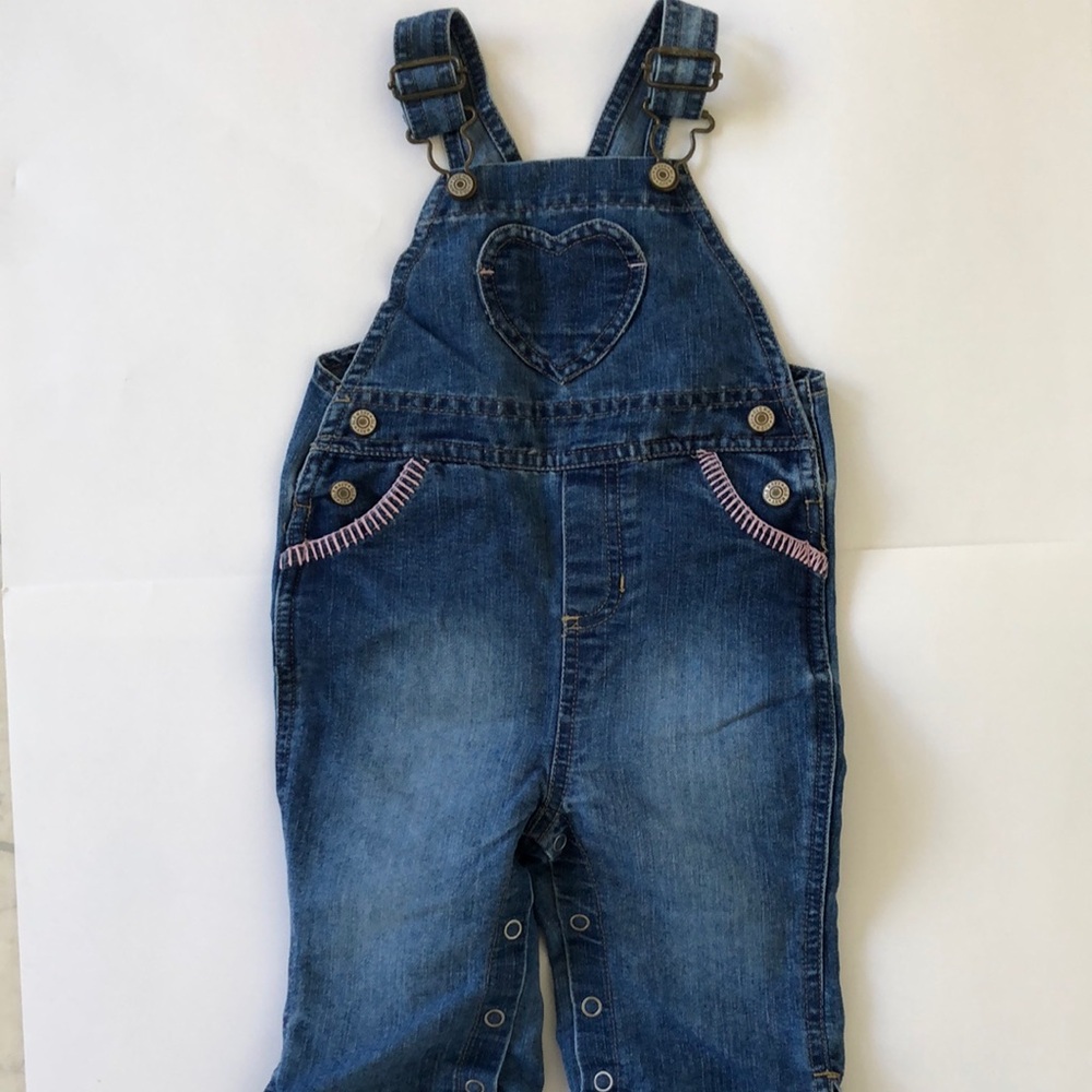 Old Navy Blue Denim Overalls with Heart Adjustable Straps Size 6-12 Month